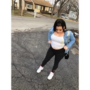 Meet your Posher, Dessi